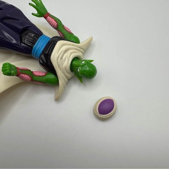 Piccolo Cape/Hat Dragon Ball Z Android Saga Irwin Toys 2001 Action Figure - Picture 13 of 15